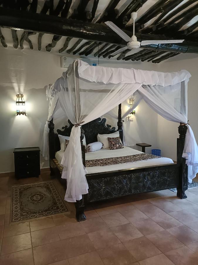 Tichi Villas - דיאני ביץ' מראה חיצוני תמונה